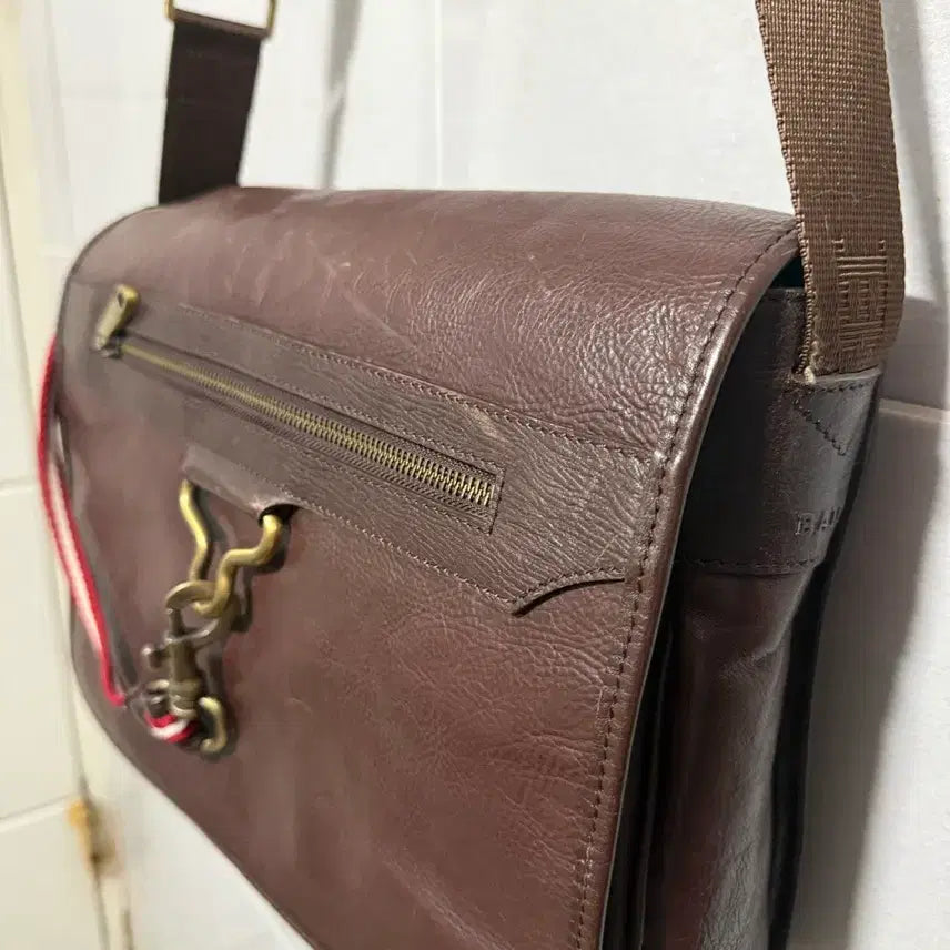 [BUNJANG] Bally Genuine Leather Crossbody Bag for Men / 발리정품남자가방