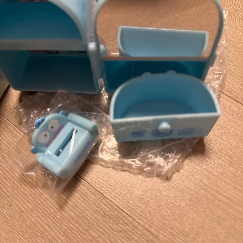 [BUNJANG] Hangyodon Don Quijote Limited Secret Dress Storage Box / 한교동 돈키호테 한정 시크릿 드레스 보관함