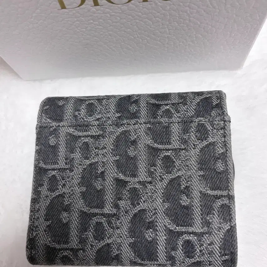 [BUNJANG] Dior Saddle Lotus Wallet Oblique Jacquard Grey Denim / 디올 지갑 오블리크 자카드 새들 로터스 월렛 그레이 데님