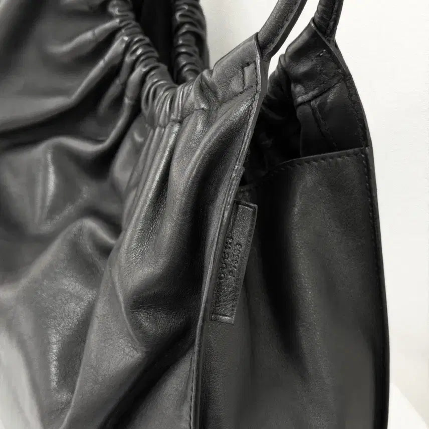 [BUNJANG] Gucci Leather Shoulder Bag / 구찌 레더 숄더백