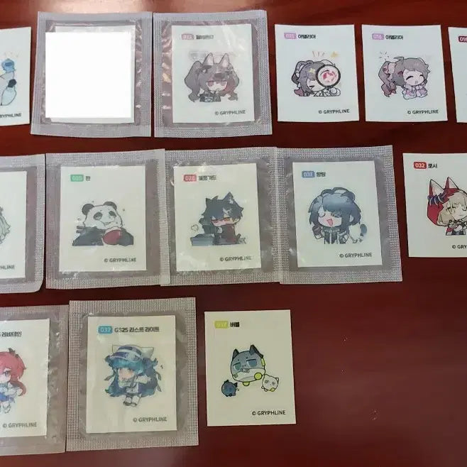 [BUNJANG] GS25 Endfield Photocard &amp; Sticker Set / GS25 엔드필드 포토카드,띠부씰 팝니다!!