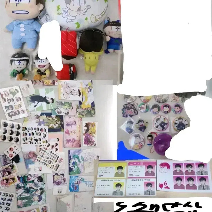 [BUNJANG] Osomatsusan Goods Bundle / 네고가응제발 빨리ㅜㅜ) 오소마츠상 공굿 비공굿 일괄 판매