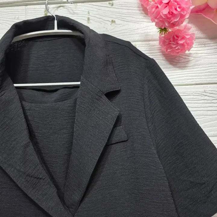 [BUNJANG] 2025 Double-Button Jacket and Camisole Set (Size 77) / 새상품 2025년 더블단추자켓 나시 세트 77