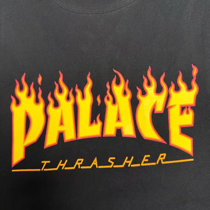 [BUNJANG] Palace x Thrasher Collaboration T-shirt XXL / [새상품] 팔라스 트레셔 반팔 xxl