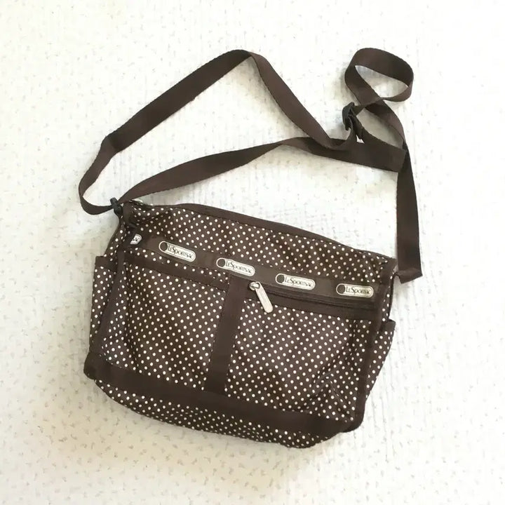 [BUNJANG] Lesportsac Brown Dot Crossbody Bag / 레스포삭 / 브라운 도트 크로스백 도트크로스백 땡땡이크로스백