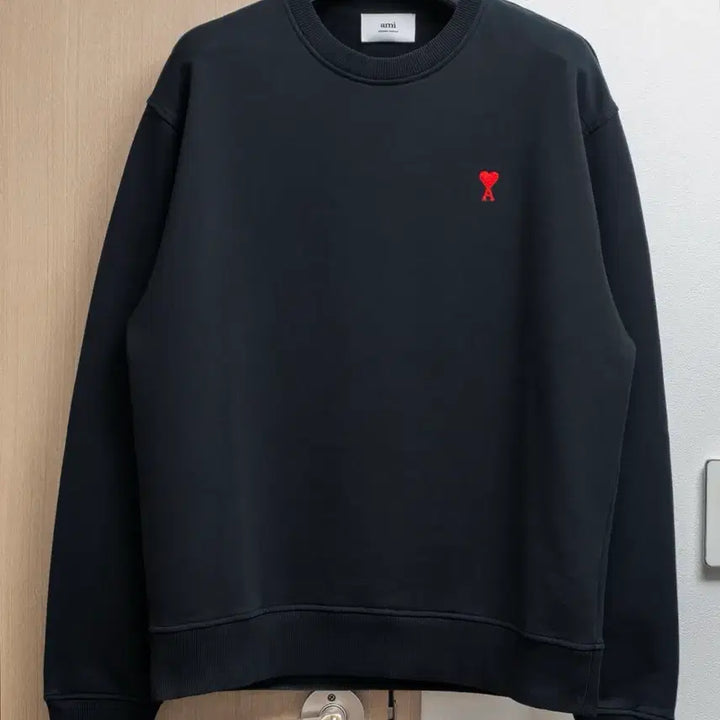 [BUNJANG] AMI Paris Small Heart Sweatshirt Black XL / 아미 스몰하트 맨투맨 블랙 XL