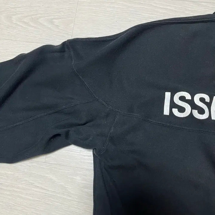 [BUNJANG] 80s-90s Issey Miyake Logo Mock Neck Sweatshirt / 80~90s 이세이미야케 로고 프린팅 모크넥 스웻셔츠 맨투맨