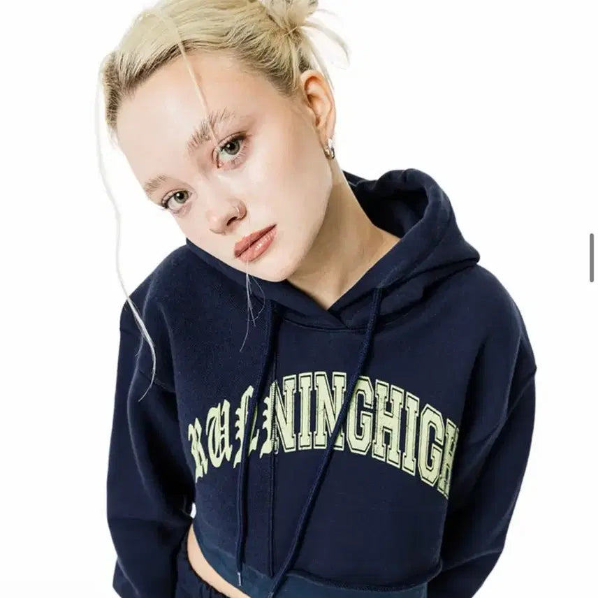 [BUNJANG] Arch Logo Layered Crop Hoodie Navy Vintage / 아치로고 레이어드 크롭 후디 네이비 빈티지 후드티