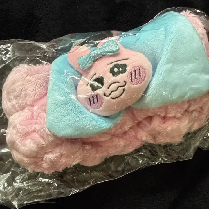 [BUNJANG] Pantsu Usagi Headband Keychain (Sealed) / 빤쮸토끼 세안밴드 키링 미개봉