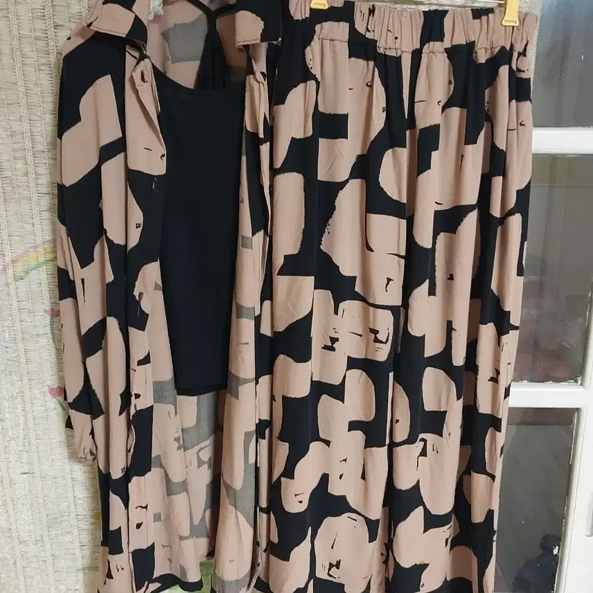 [BUNJANG] Sleeveless Top, Long Cardigan, and Pants Set / 나시 + 롱 가디건 + 팬츠 세트