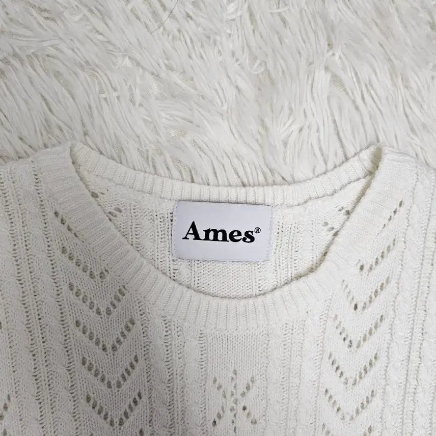 [BUNJANG] AMESS Short Sleeve Crop Knit White / 아메스 반팔 크롭 니트 화이트