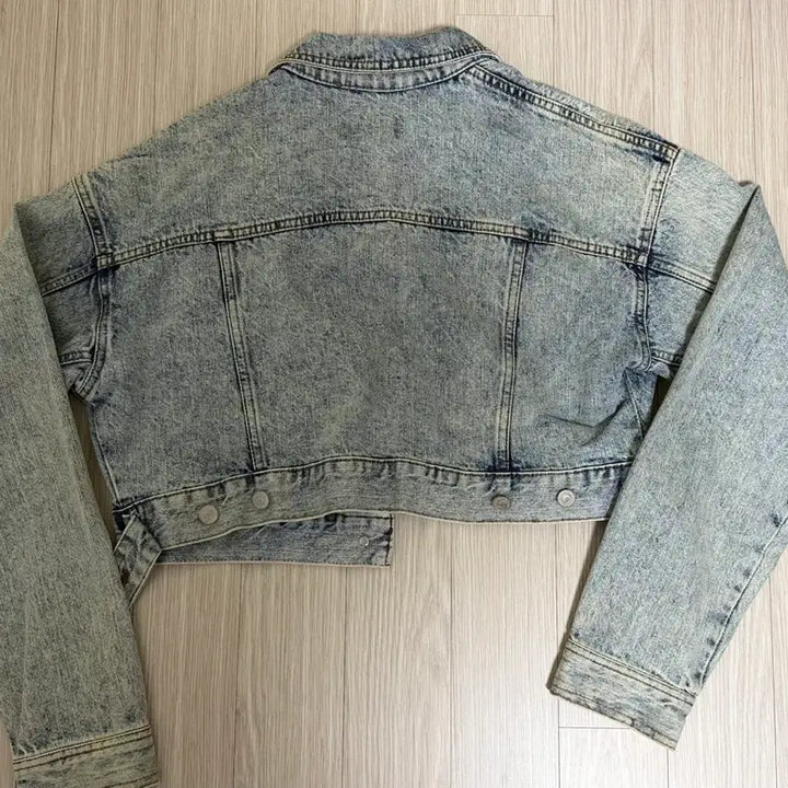 [BUNJANG] Faded Black Crop Denim Jacket / 페일제이드 크롭 데님자켓