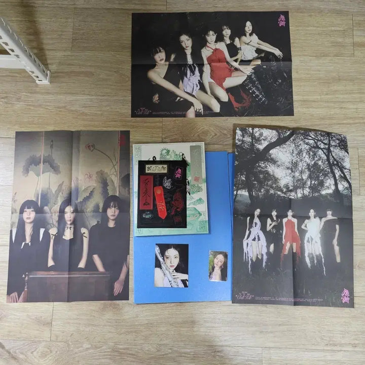 [BUNJANG] Red Velvet Chill Kill Photobook Elements Album Joy (Unsealed) / (단순개봉) 레드벨벳 칠킬 포토북 elements 앨범 조이 풀구성