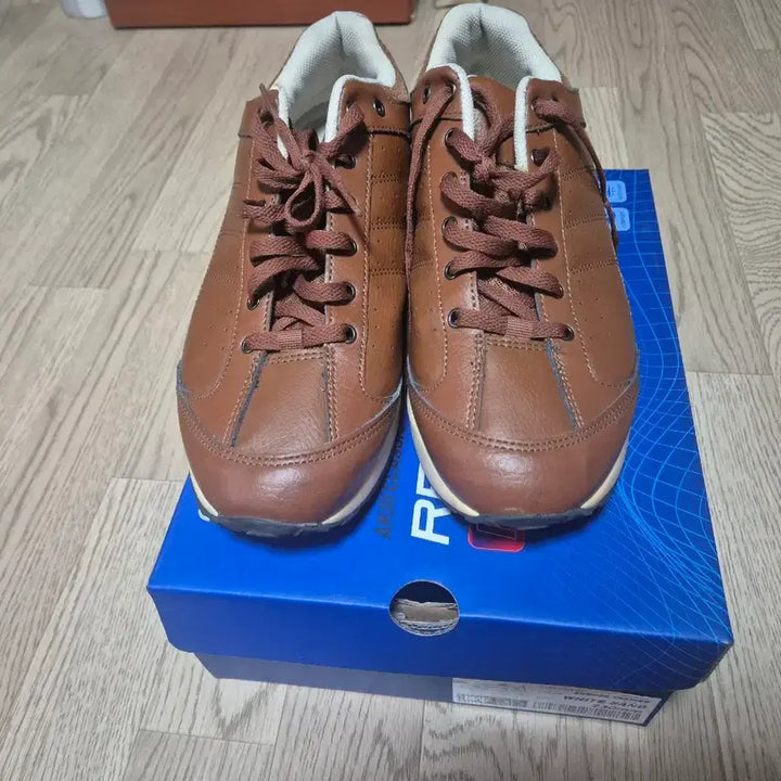 [BUNJANG] Geumgang Sneakers Shoes Size 280 / 금강   스니커즈 구두 280/새거급