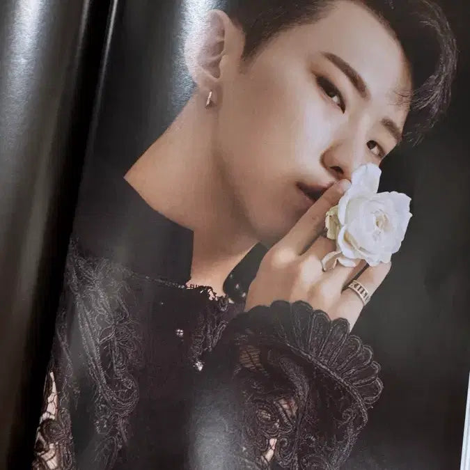 [BUNJANG] Seventeen Hoshi Allure Magazine September 2021 Issue Pictorial / (5/23까지만판매)세븐틴 호시 얼루어 2021년 9월호 화보