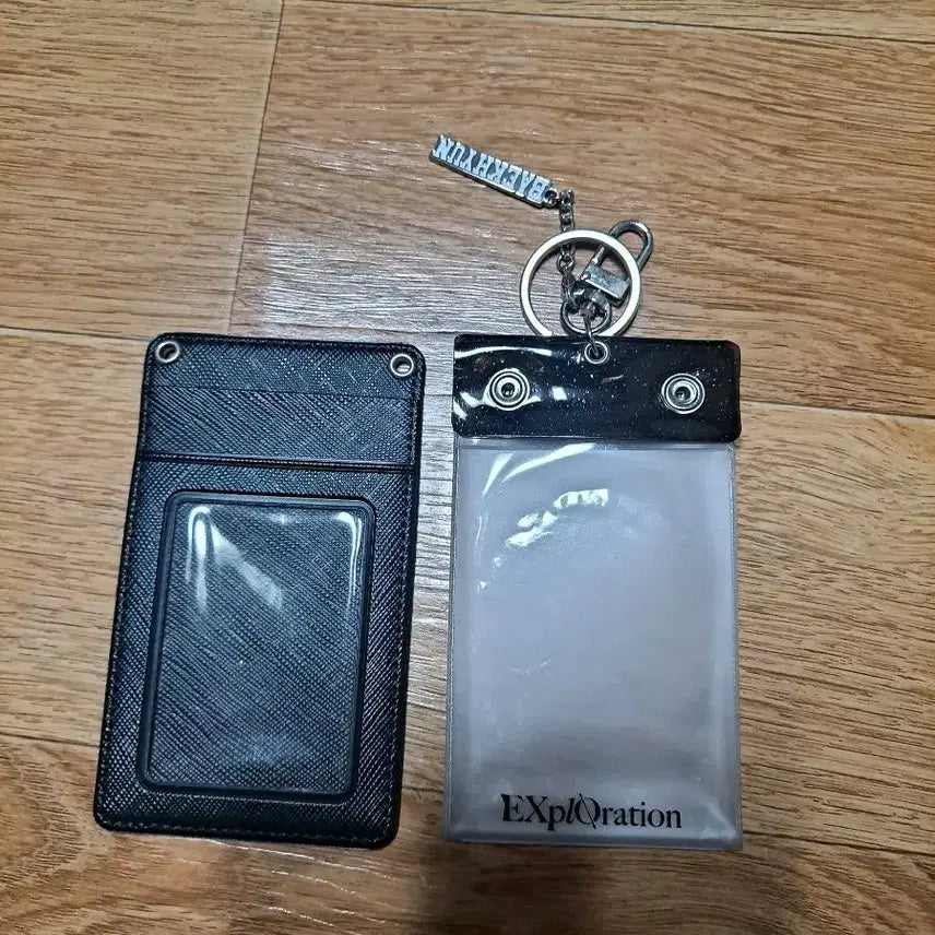 [BUNJANG] EXO Black Leather Card Holder &amp; Transparent Card Case Set / 엑소 블랙 가죽 카드지갑 &amp; 투명 카드 케이스