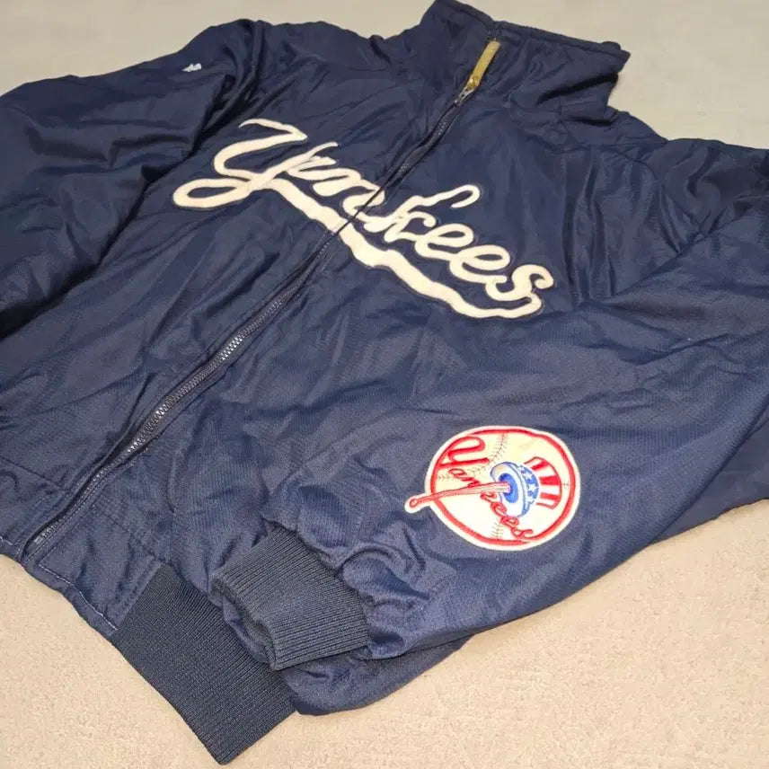 [BUNJANG] Majestic New York Yankees Jacket L / MLB 마제스틱 뉴욕 양키스 자켓 L