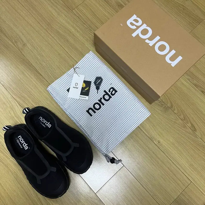 [BUNJANG] Norda 003 Black Sneakers / norda 노다 003 블랙