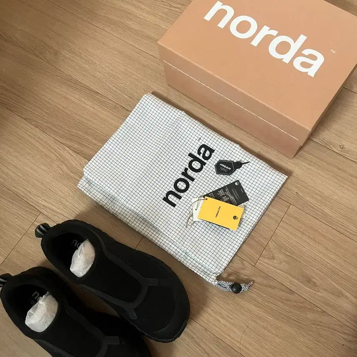 [BUNJANG] Norda 003 Black Sneakers / norda 노다 003 블랙