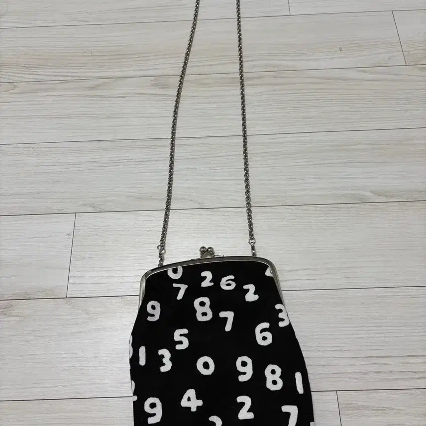 [BUNJANG] SOU.SOU Gamaguchi Mini Bag / 소우소우 가마구치 미니백