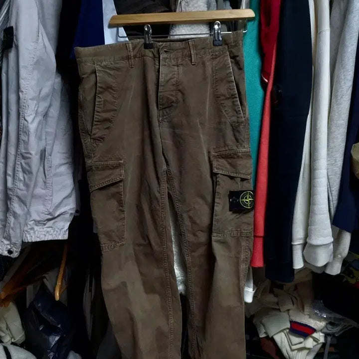 [BUNJANG] Stone Island Brown Double Cargo Pants W30 / 스톤아일랜드 브라운 더블 카고 바지 w30 백화점판