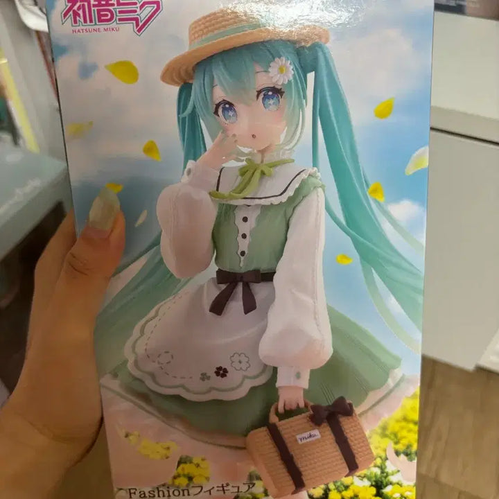 [BUNJANG] Taito Hatsune Miku Country Figure (Sealed) / TAITO 하츠네 미쿠 Country 피규어 미개봉
