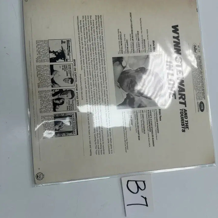 [BUNJANG] Wynn Stewart In Love 1968 US Original First Press Country LP (Capitol Records) / Wynn Stewart In Love 미국 오리지널 초판 컨트리 LP