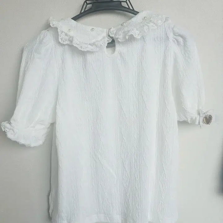 [BUNJANG] Lizlisa Ribbon Short Sleeve Blouse / 리즈리사 삼연 리본 블라우스 반팔/디마럽 마즈 시허니 지뢰계 로지타