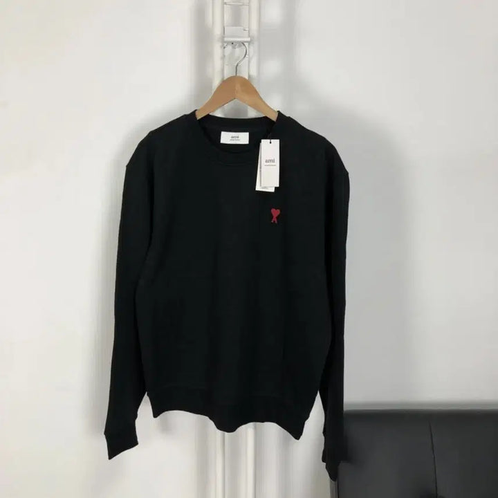 [BUNJANG] Ami Paris Small Heart Sweatshirt Black / 아미 정품 새상품 스몰하트 맨투맨 블랙