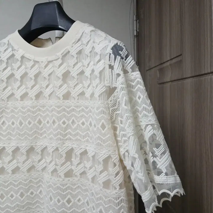 [BUNJANG] Hansom Langfang Ivory Lace Short Sleeve Blouse / 한섬랑방 아이보리 레이스 반팔 블라우스82