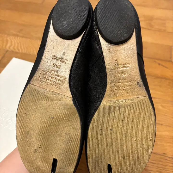 [BUNJANG] Maison Margiela Tabi Flats / 마르지엘라 타비 플랫 36.5