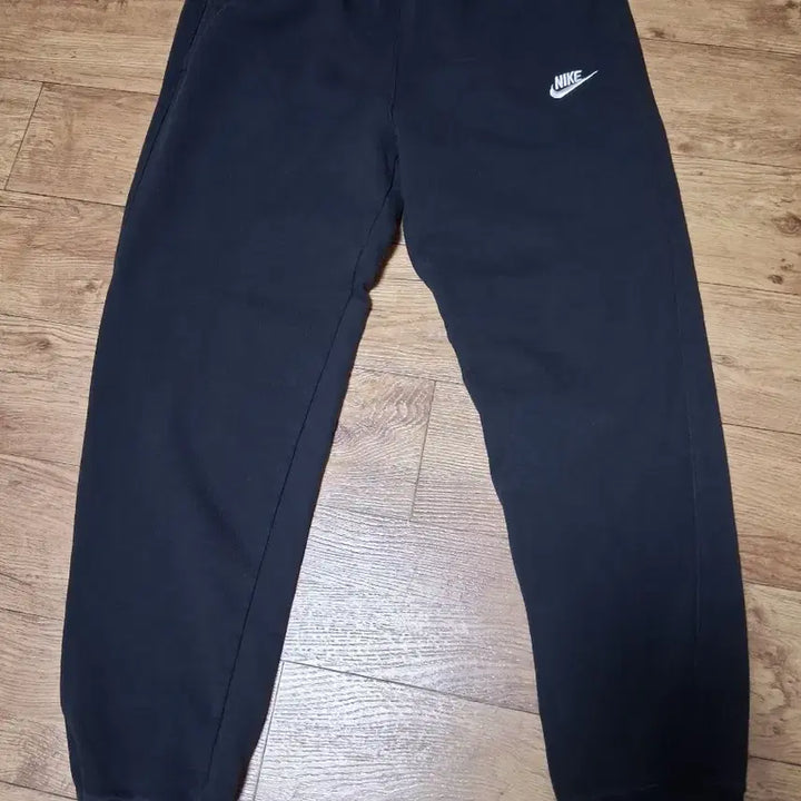 [BUNJANG] Nike Training Jogger Sweatpants (Size L) / 나이키 트레이닝 팬츠 바지 (L)