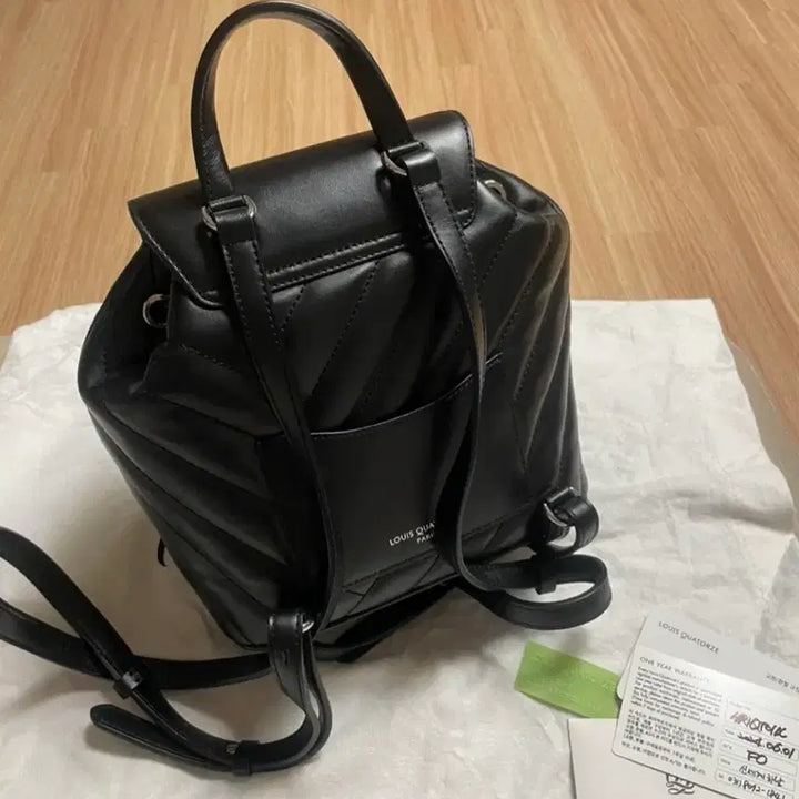 [BUNJANG] Louis Quatorze El Quilting Backpack HR1QT01BL / 루이까또즈 엘퀼팅 백팩 HR1QT01BL