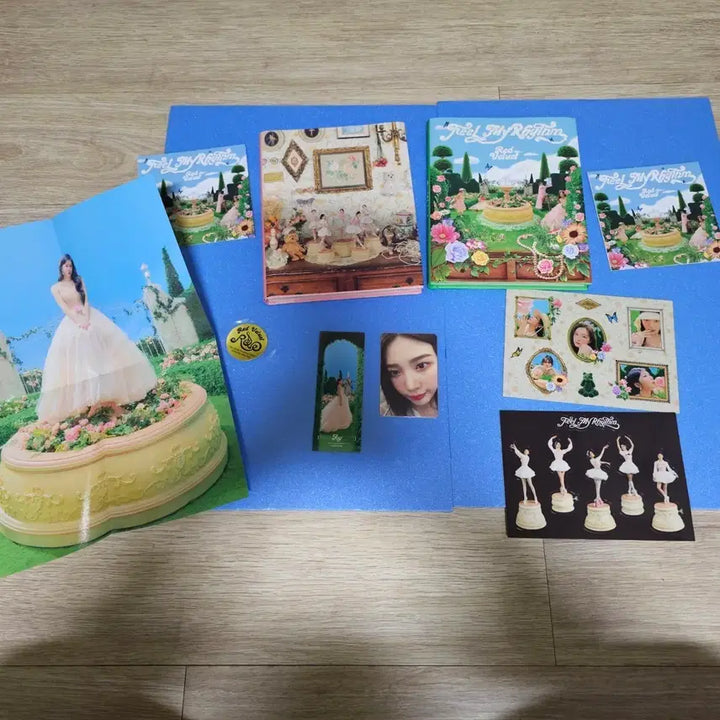 [BUNJANG] Red Velvet Feel My Rhythm Photobook Joy Photocard Bundle Set / (단순개봉) 레드벨벳 필마이리듬 포토북 reve 앨범 조이구성 포카포함