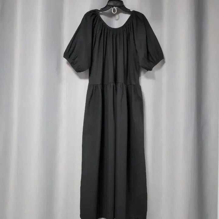 [SOLD OUT] 셔링 퍼프소매 롱원피스