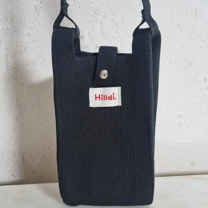 [BUNJANG] Hilldi. Knit Mini Crossbody Bag / Smartphone Pouch / (새것) 할디 니트 미니 크로스백 / 스마트폰 파우치