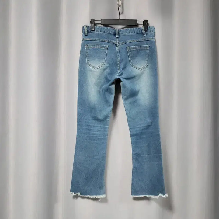 [BUNJANG] Damaged Cut Bootcut Spandex Jeans / 데미지컷팅 부츠컷 스판 청바지