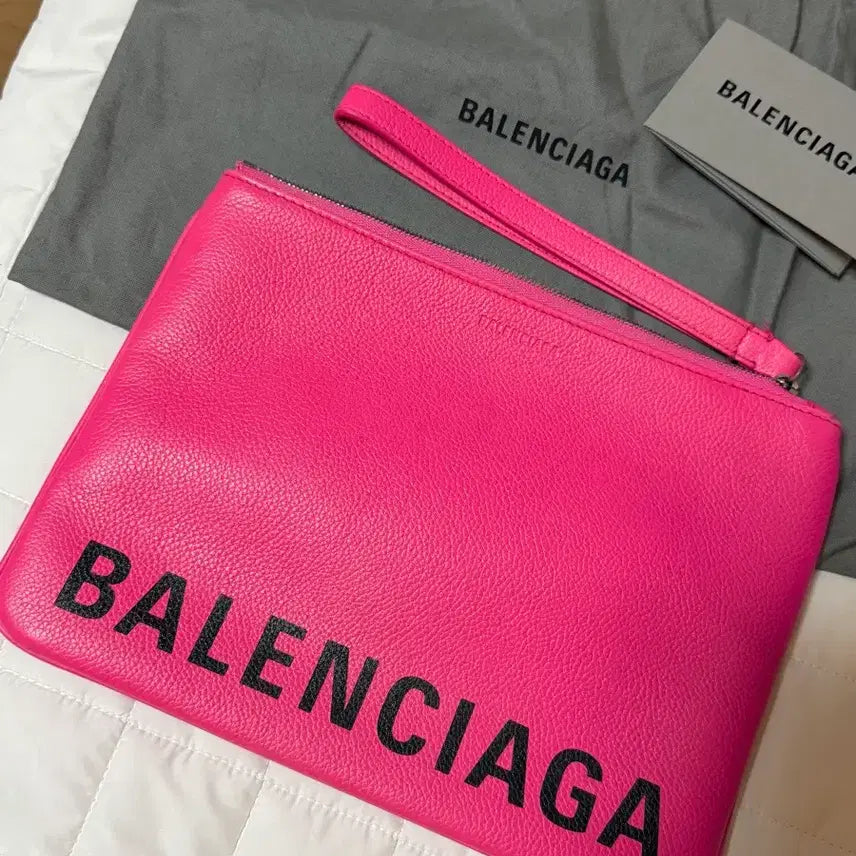 [BUNJANG] Balenciaga Logo Print Calfskin Pouch Clutch Pink / 정품) 발렌시아가 로고프린트 카프스킨 클러치 파우치 핑크