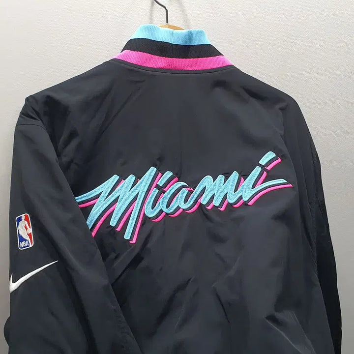 [BUNJANG] Nike Miami Heat Jumper XL / 나이키 마이애미 히트 점퍼 XL사이즈 (가로63 세로75)