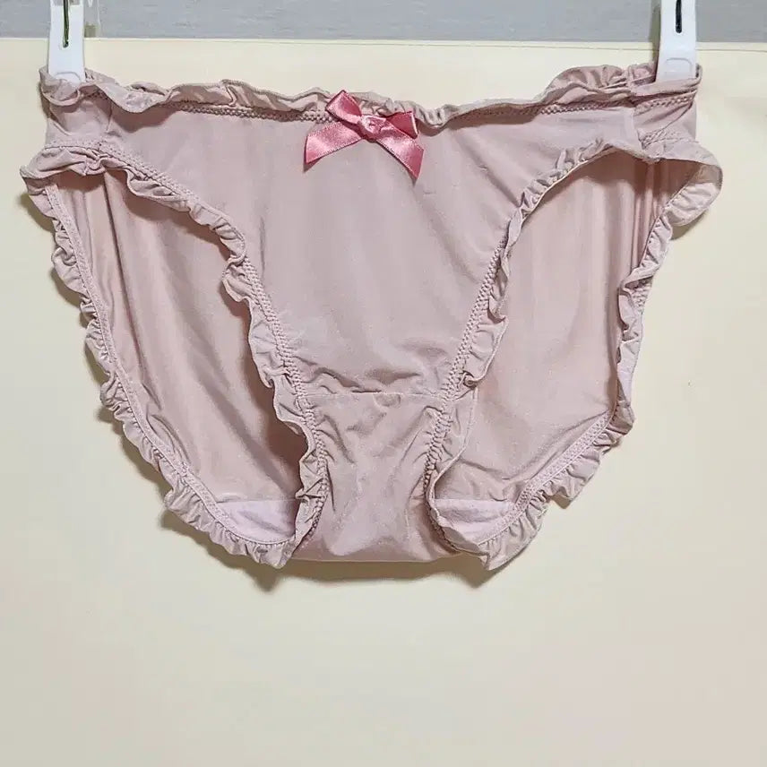 [SOLD OUT] 미싱도로시 프릴 핑크 팬티 90