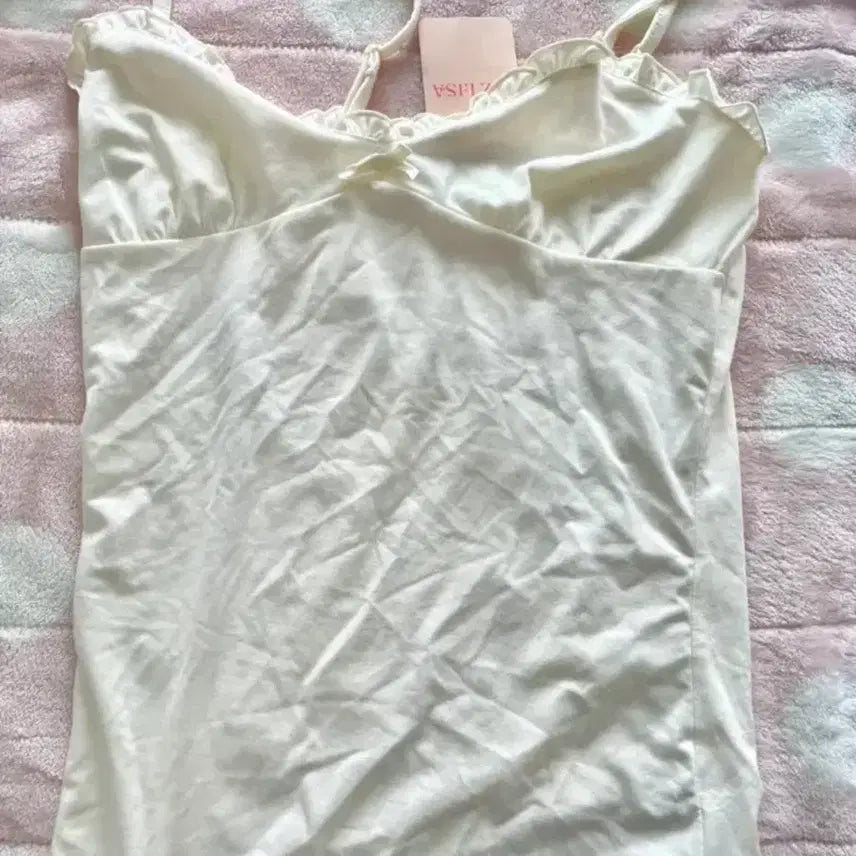 [BUNJANG] Lizlisa Lace Frill Ribbon Sleeveless Ivory Vintage / 리즈리사 레이스 프릴 리본 아이보리 빈티지 슬리브리스 나시