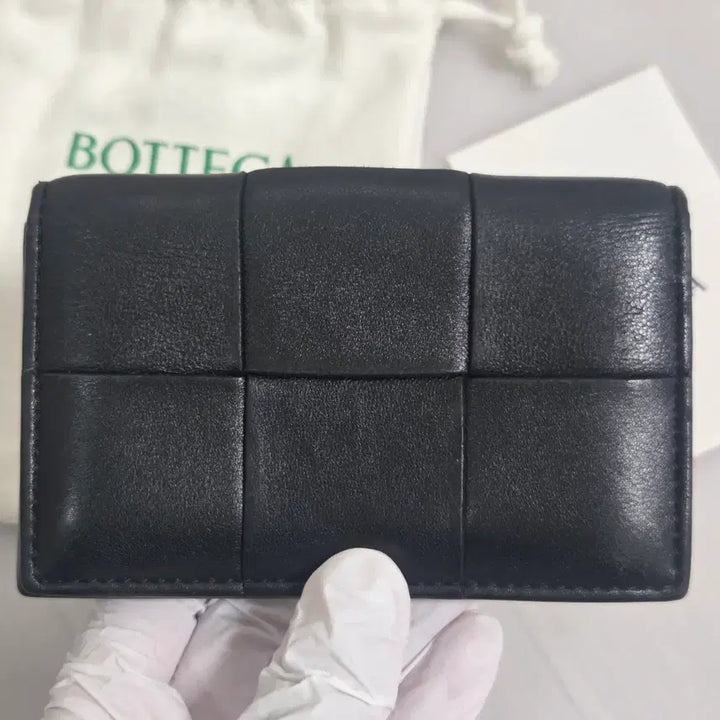 [BUNJANG] Bottega Veneta Cassette Business Card Holder Black / 보테가 베네타 비즈니스 카드지갑 블랙 더스트백 포함