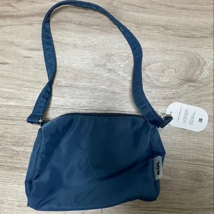 [BUNJANG] KUL Navy Mini Crossbody Bag / 큘 네이비 미니 크로스백