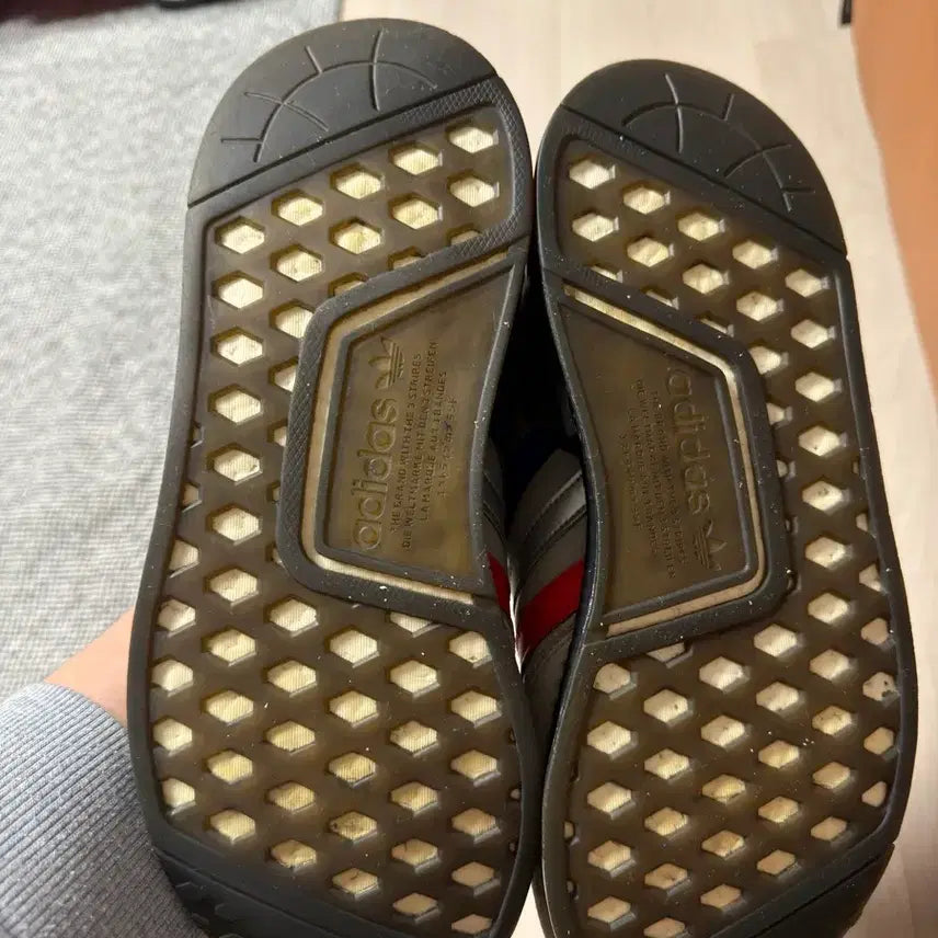 [BUNJANG] Adidas Boston Super x R1 Nomad (Core Black Metallic Silver) - Size 265 / 아디다스 보스턴 슈퍼 (노마드) 266