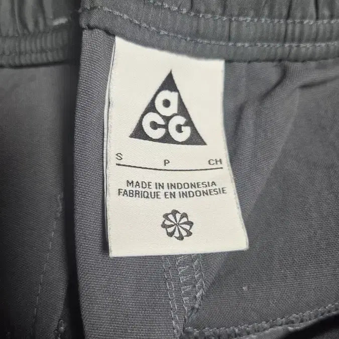 [BUNJANG] Nike ACG Smith Summit Cargo Pants Dark Smoke Grey / [us S] 나이키 ACG 스미스 서밋 카고 팬츠 다크 스모크 그레이