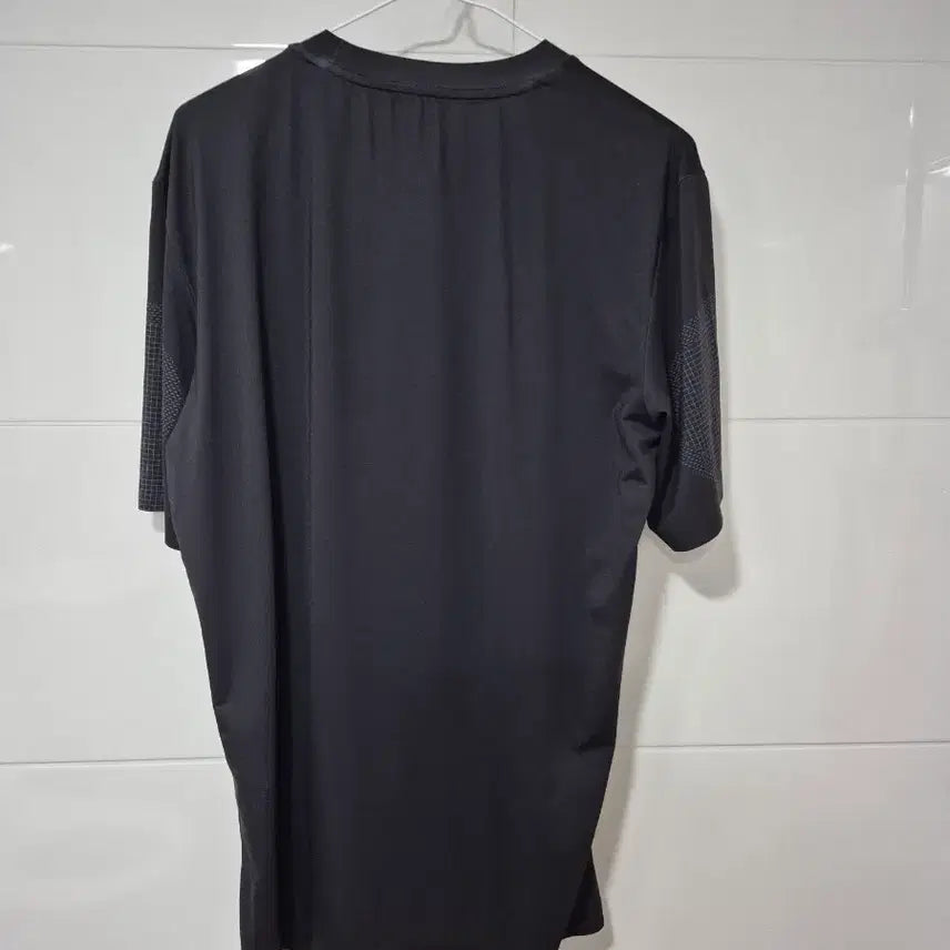 [BUNJANG] Spyder Performance Short Sleeve T-Shirt Black L / 스파이더 반팔 기능성 티셔츠 블랙 L