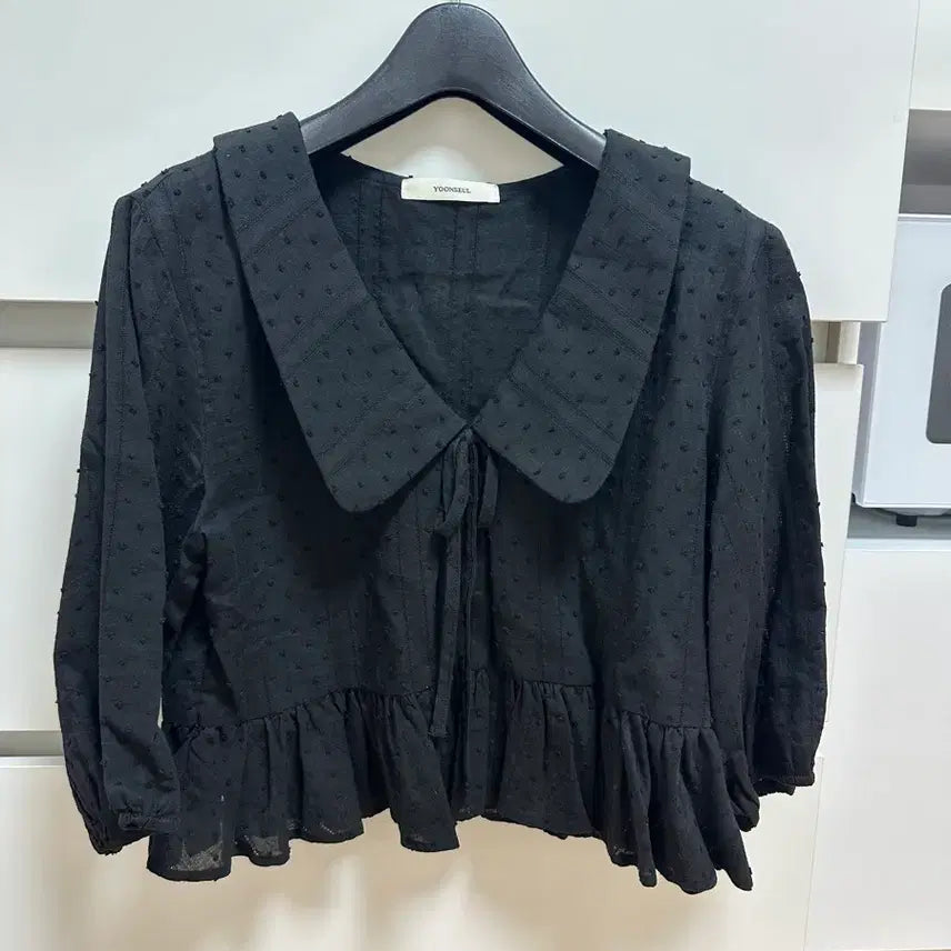 [BUNJANG] Yoonseul Shop de vie Blouse (Black) - Size 2 / YOONSEUL 윤슬샵 de vie blouse 블라우스 사이즈2