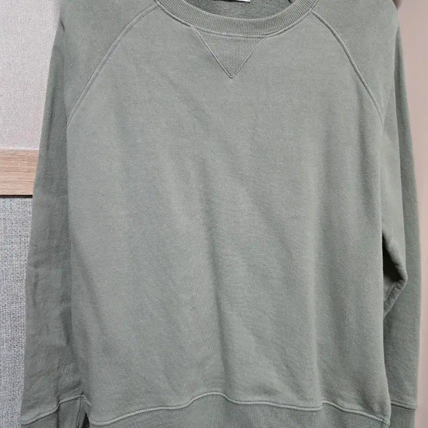 [BUNJANG] Vintage Style Round Neck Sweatshirt T-Shirt / 빈티지 스타일 라운드넥 맨투맨 티셔츠