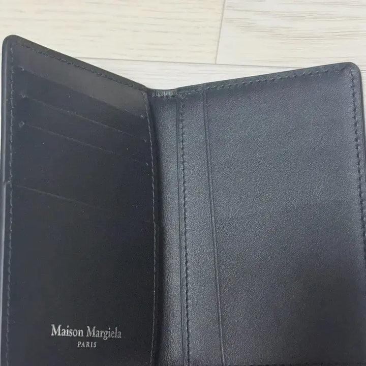 [BUNJANG] Maison Margiela Leather Bifold Wallet / 매종 마르지엘라 레더 바이폴드 지갑