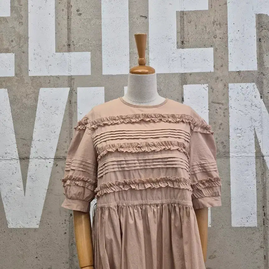 [BUNJANG] Frill Short Sleeve Midi Dress / 프릴 반팔 미디면원피스